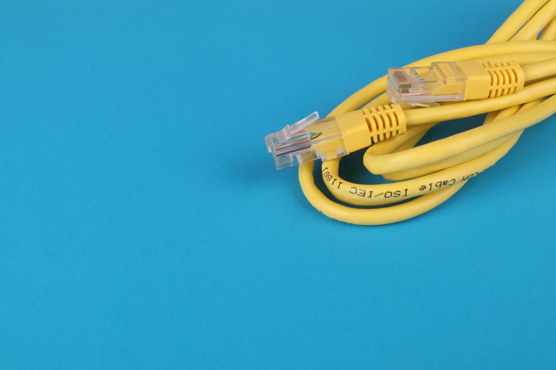 Pour un logement à plusieurs niveaux, deux ou trois modules mesh devolo Wi-Fi 7