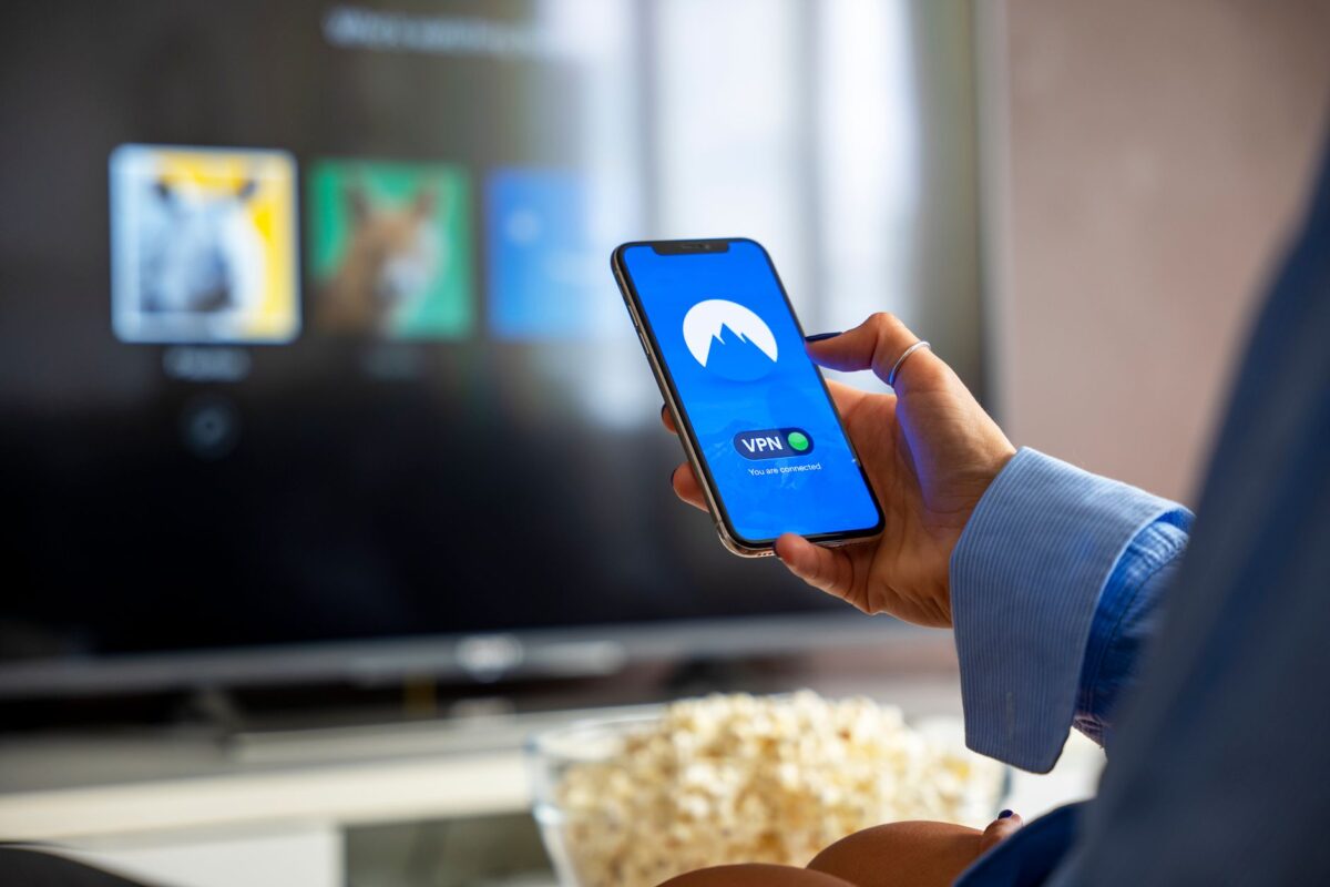 Proton : Andy Yen n’exclut pas un navigateur d’ici dix ans et juge une messagerie rivale de Signal inévitable